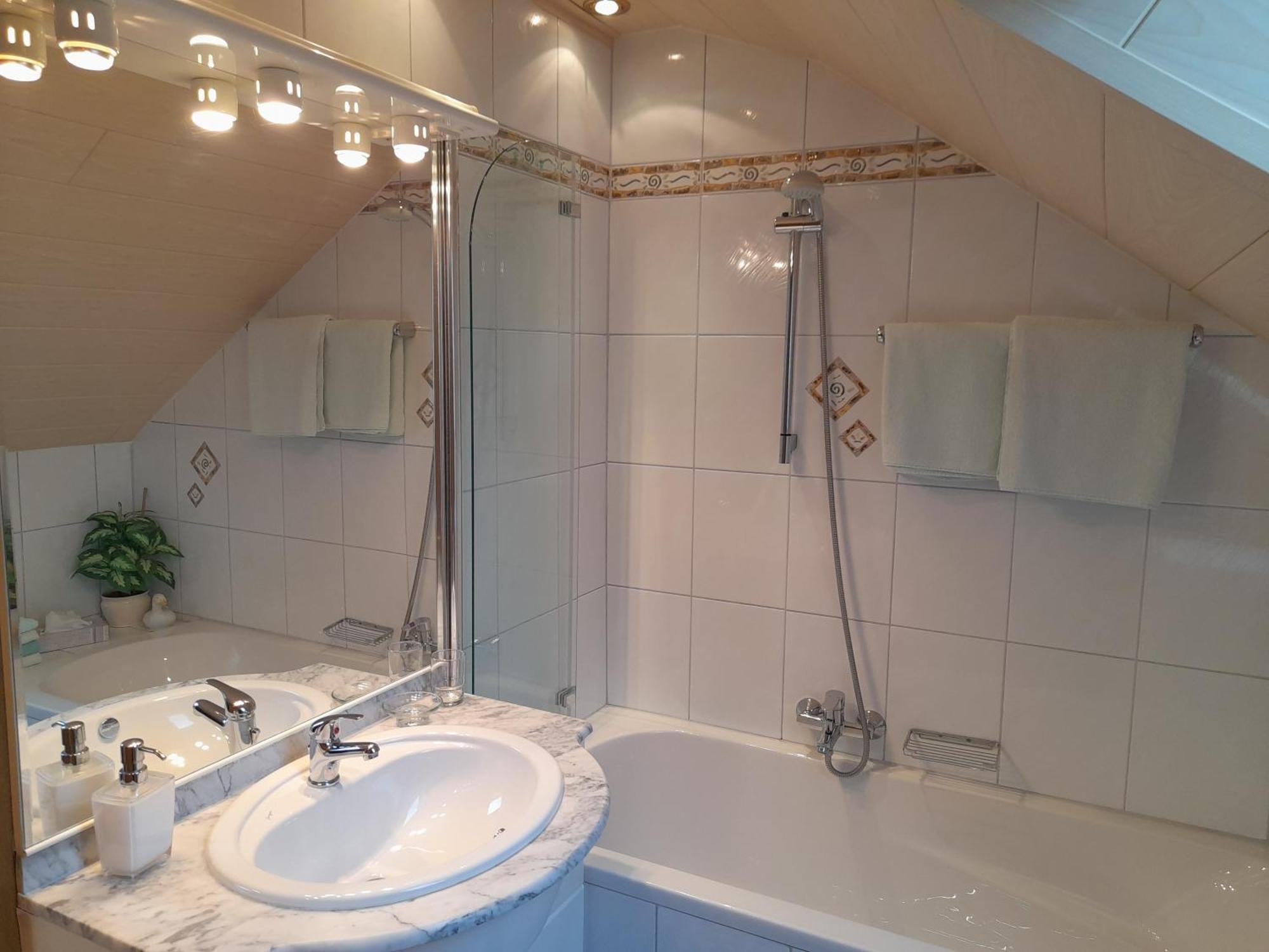 Haus Rossner Apartment Nemmersdorf Bagian luar foto