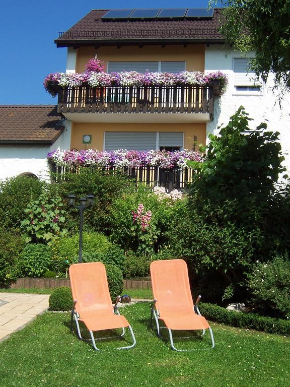 Haus Rossner Apartment Nemmersdorf Bagian luar foto